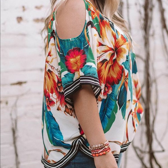 Poolside In Paradise Shift Top - Picture 4 of 8